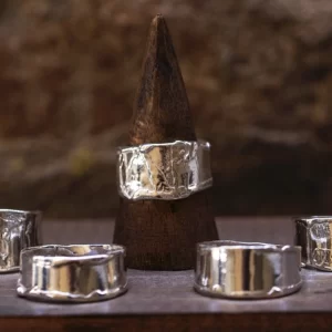 Anillo plata colección: textura suave.