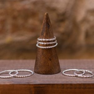 Turned ring
